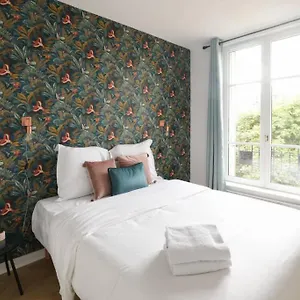 Apartamento Desiree Charming At Gambetta, París